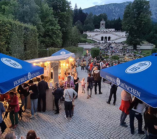 catering-feichtner-schloss-linderhof-schlossgarten-01-610x542px-korr